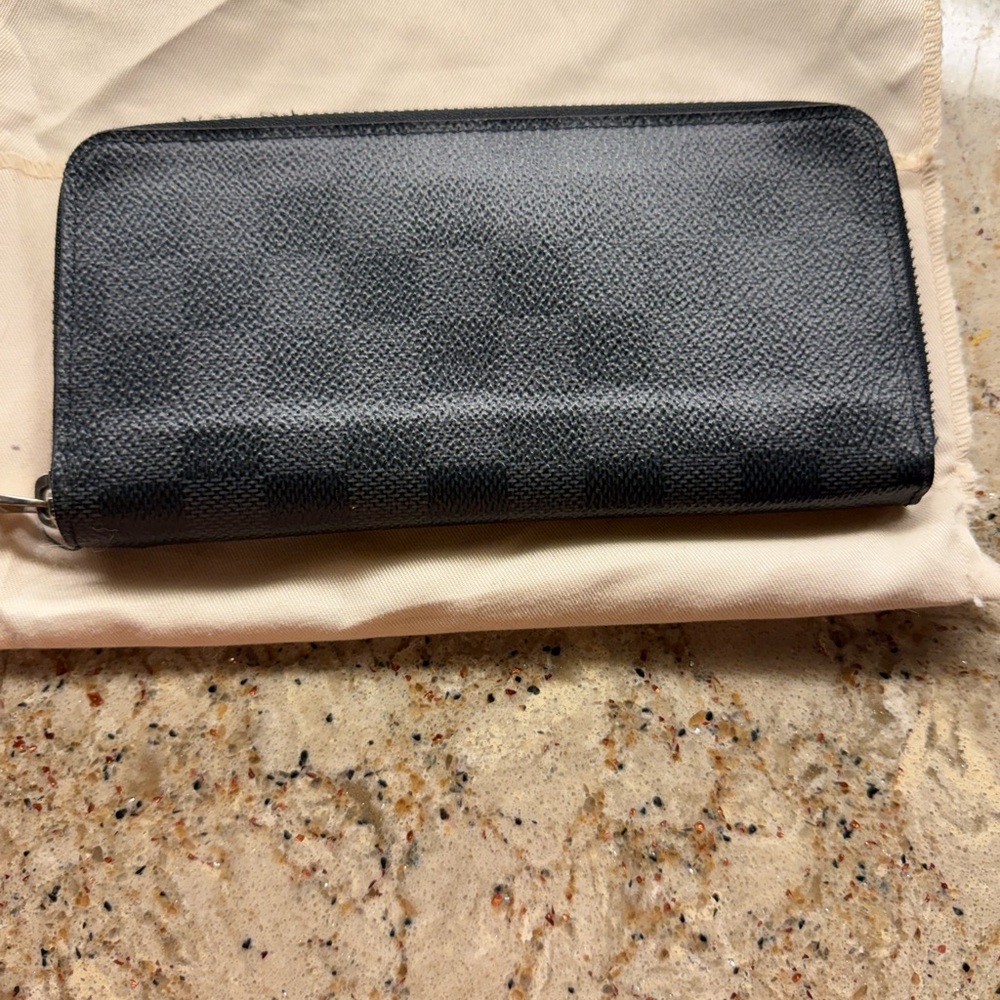 Louis Vuitton Wallet